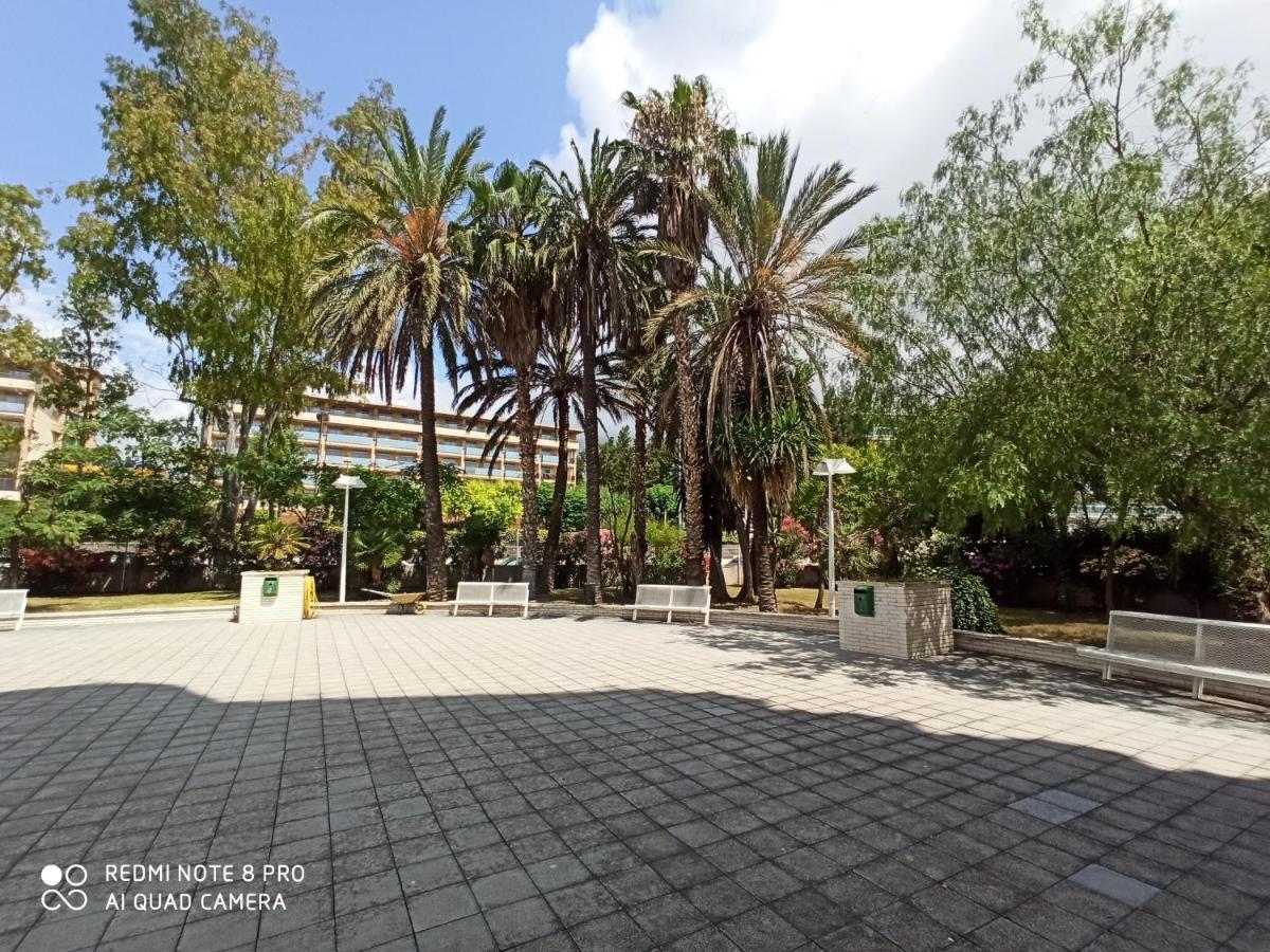 Apartaments Familiar Cerca Port Aventura Salou Eksteriør billede