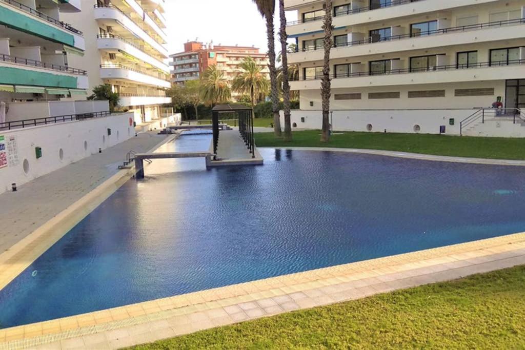 Apartaments Familiar Cerca Port Aventura Salou Eksteriør billede