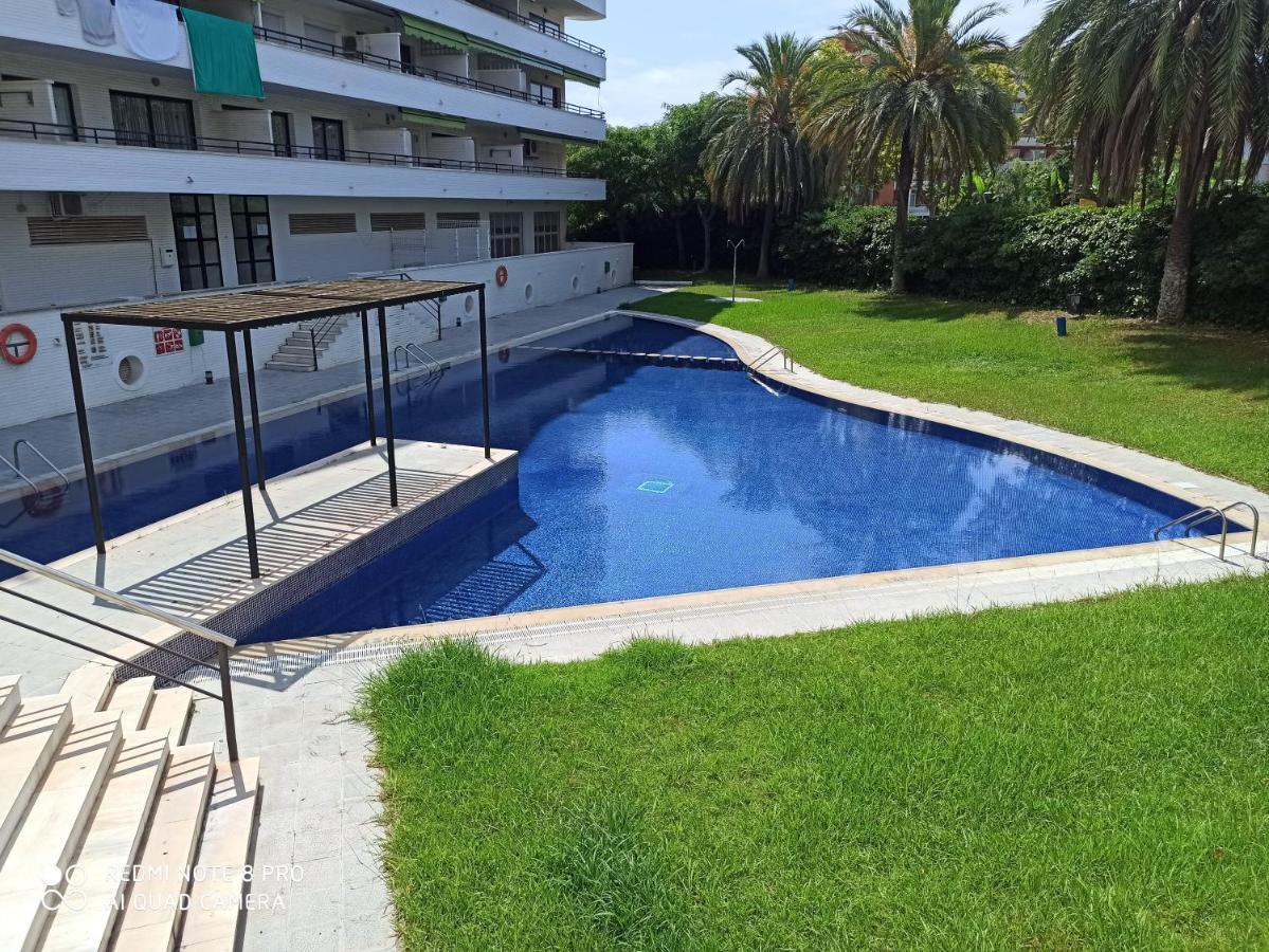 Apartaments Familiar Cerca Port Aventura Salou Eksteriør billede